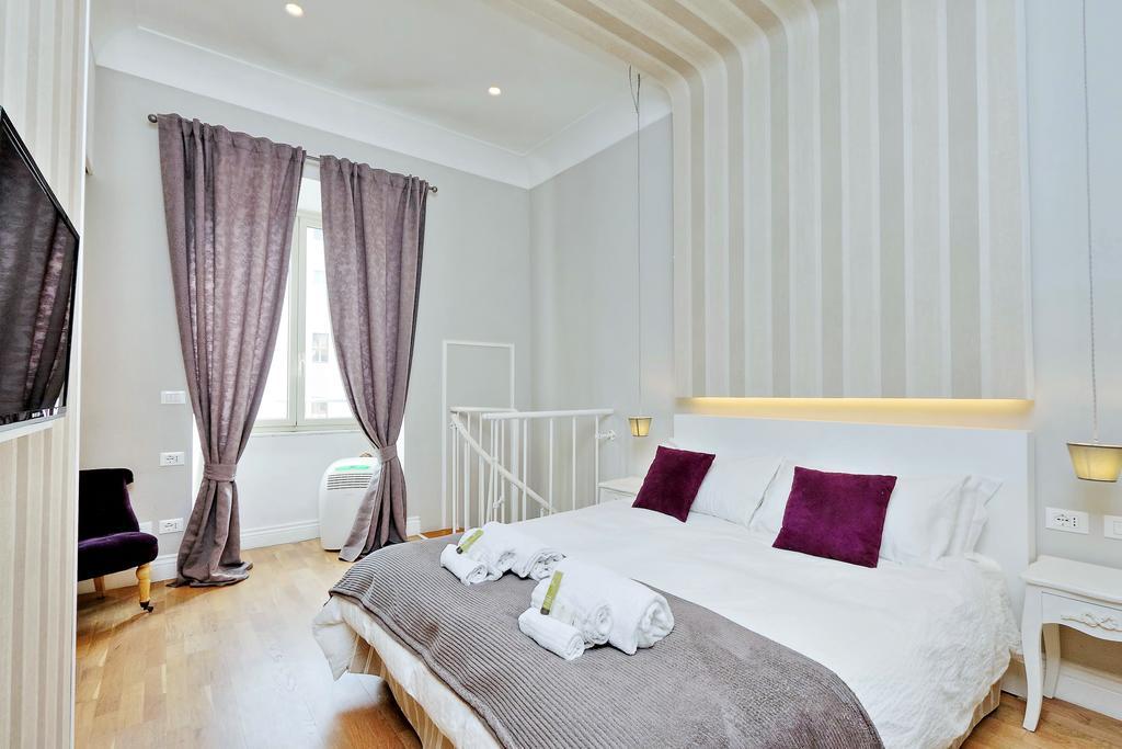 Elegant Vibia 300 Mt From Colosseum Apartment Rom